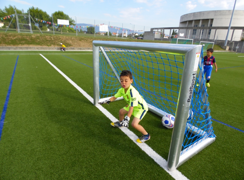 Village Camps International Summer Camp VDC Geneva 2016-08-12 https://www.villagecamps.com/journals_admin/images/1456-1173-SAM_0698.jpg