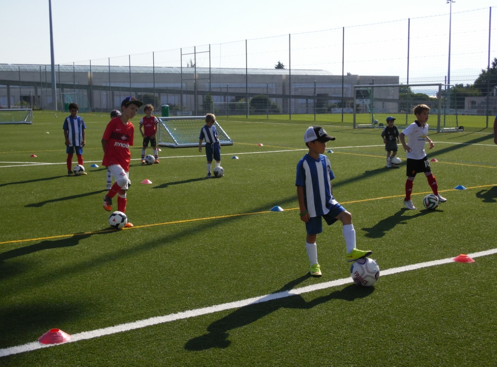Village Camps International Summer Camp VDC Geneva 2016-08-12 https://www.villagecamps.com/journals_admin/images/1457-9649-SAM_0748.jpg