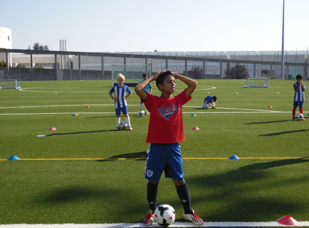 Village Camps International Summer Camp VDC Geneva 2016-08-12 https://www.villagecamps.com/journals_admin/images/1457-9680-SAM_0747.jpg