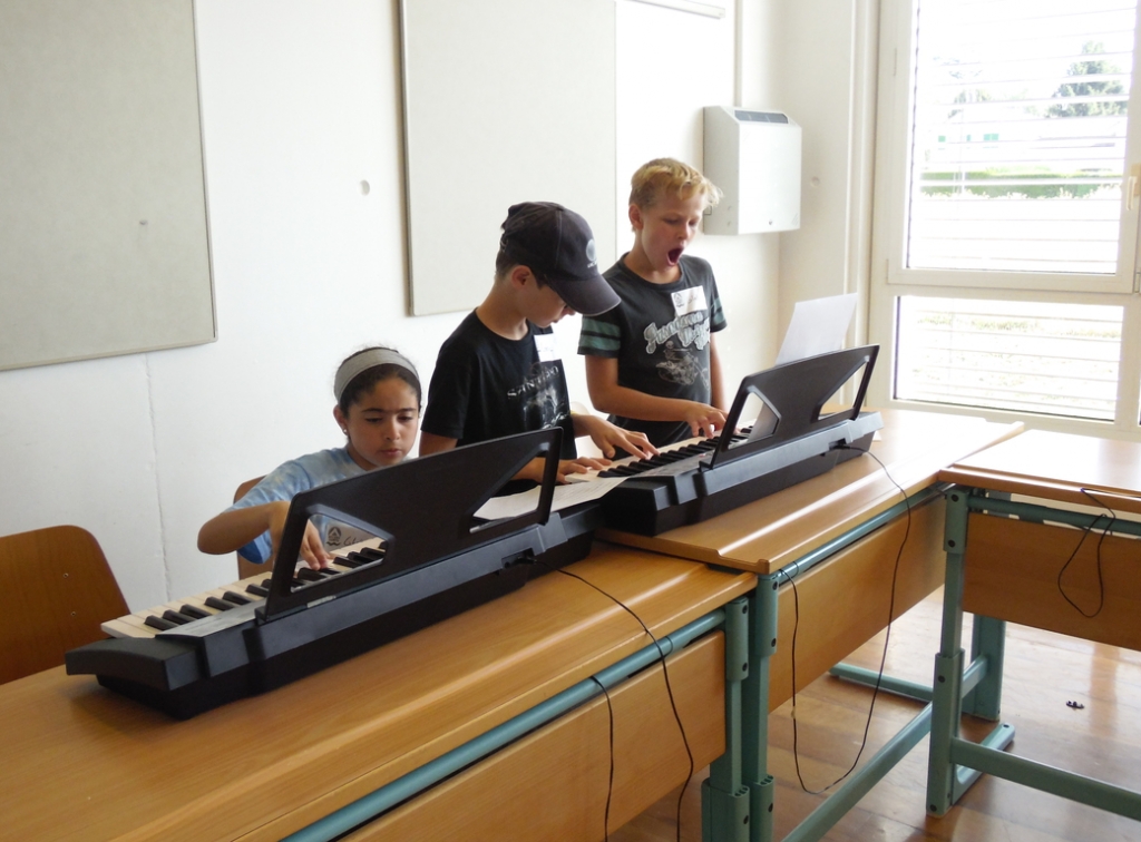 Village Camps International Summer Camp VDC Geneva 2016-08-12 https://www.villagecamps.com/journals_admin/images/1458-0939-SAM_0818.jpg Village Camps International Summer Camp VDC Geneva 2016-08-12 https://www.villagecamps.com/journals_admin/images/1458-0939-SAM_0818.jpg