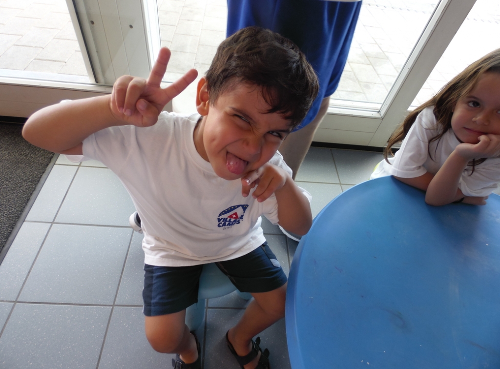 Village Camps International Summer Camp VDC Geneva 2016-08-12 https://www.villagecamps.com/journals_admin/images/1459-6816-SAM_0901.jpg