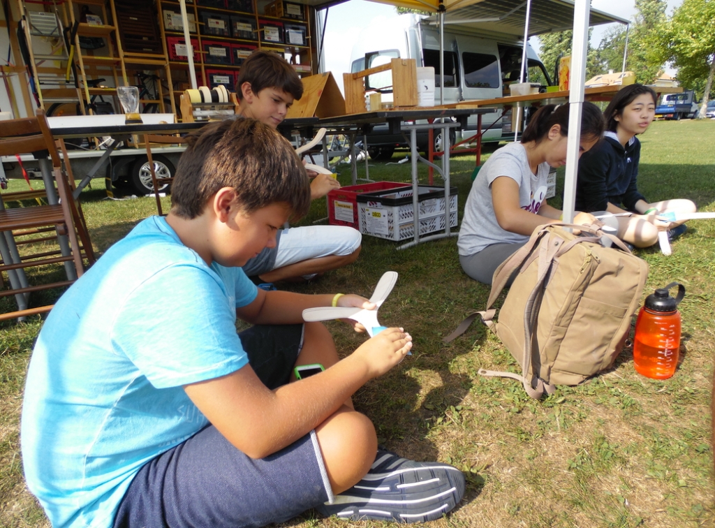 Village Camps International Summer Camp VDC Geneva 2016-08-12 https://www.villagecamps.com/journals_admin/images/1459-6968-SAM_0878.jpg