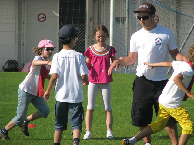 Village Camps International Summer Camp VDC Geneva 2016-08-12 https://www.villagecamps.com/journals_admin/images/146-34-IMG_5581.jpg