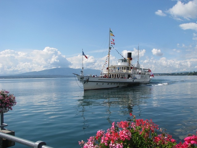 Village Camps International Summer Camp VDC Geneva 2016-08-12 https://www.villagecamps.com/journals_admin/images/146-34-IMG_5614.jpg Village Camps International Summer Camp VDC Geneva 2016-08-12 https://www.villagecamps.com/journals_admin/images/146-34-IMG_5614.jpg
