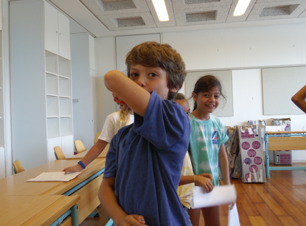 Village Camps International Summer Camp VDC Geneva 2016-08-12 https://www.villagecamps.com/journals_admin/images/1461-4771-SAM_1009.jpg