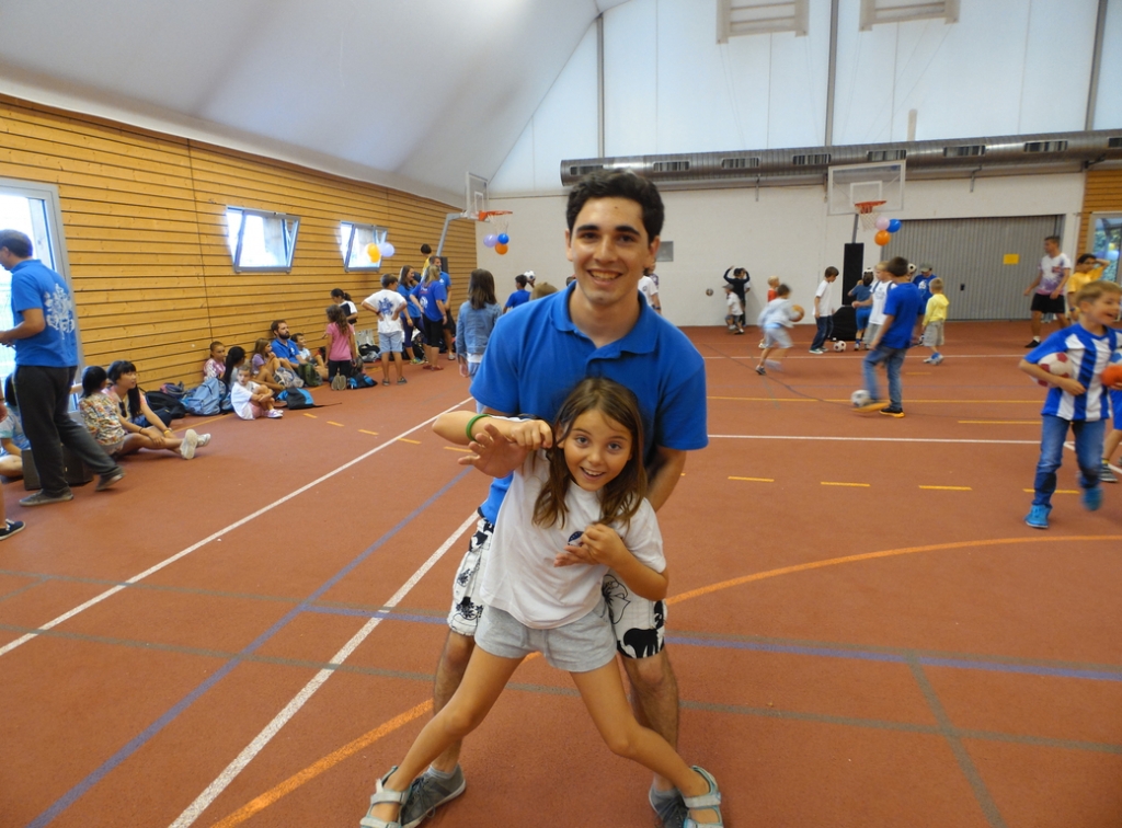 Village Camps International Summer Camp VDC Geneva 2016-08-12 https://www.villagecamps.com/journals_admin/images/1462-6163-SAM_1057.jpg