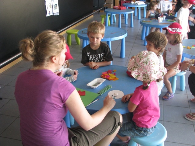 Village Camps International Summer Camp VDC Geneva 2016-08-12 https://www.villagecamps.com/journals_admin/images/147-34-IMG_5669.jpg