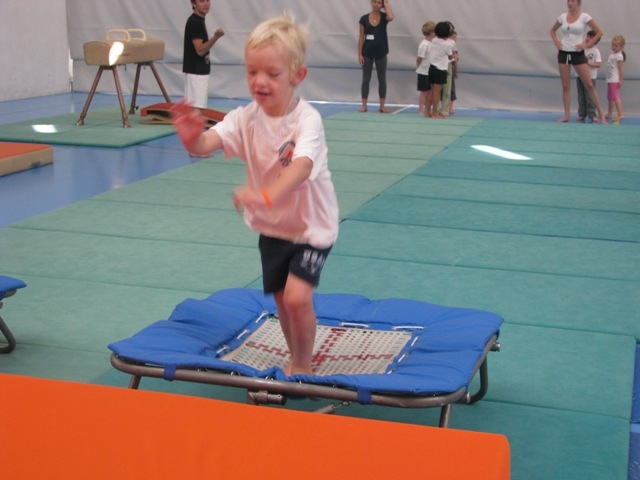 Village Camps International Summer Camp VDC Geneva 2016-08-12 https://www.villagecamps.com/journals_admin/images/147-34-IMG_5701.jpg