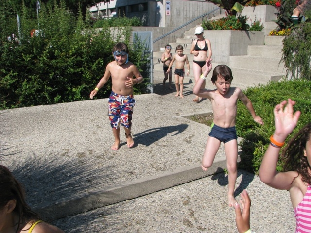 Village Camps International Summer Camp VDC Geneva 2016-08-12 https://www.villagecamps.com/journals_admin/images/149-34-IMG_5917.jpg