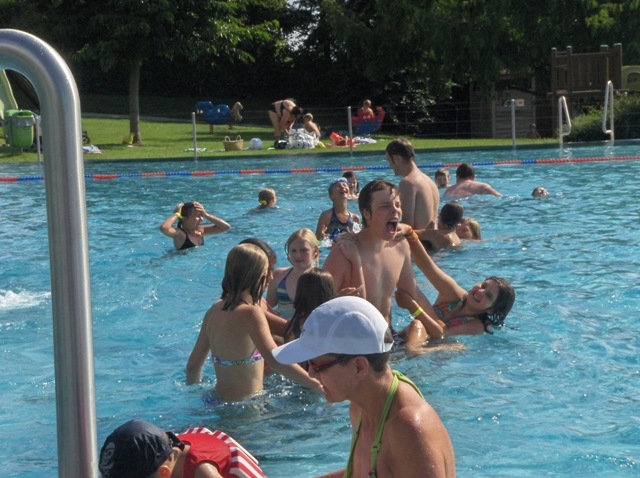 Village Camps International Summer Camp VDC Geneva 2016-08-12 https://www.villagecamps.com/journals_admin/images/153-34-HPIM5231.jpg