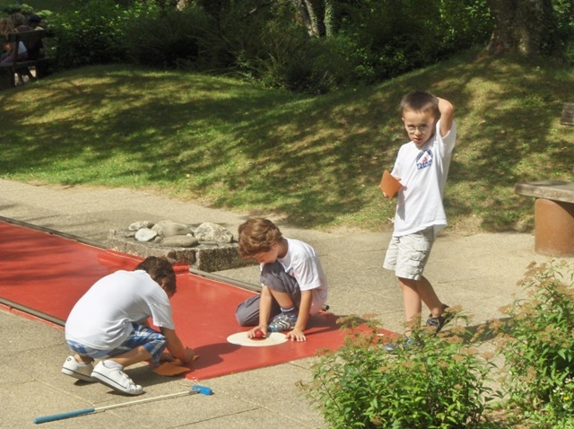 Village Camps International Summer Camp VDC Geneva 2016-08-12 https://www.villagecamps.com/journals_admin/images/154-34-HPIM5282.jpg