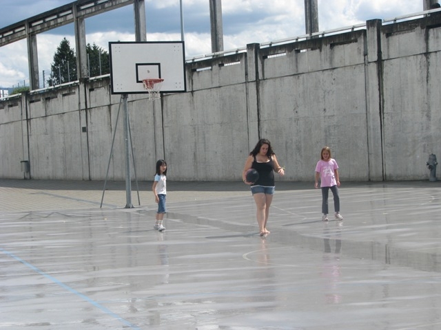 Village Camps International Summer Camp VDC Geneva 2016-08-12 https://www.villagecamps.com/journals_admin/images/155-34-IMG_6186.jpg