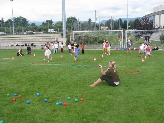 Village Camps International Summer Camp VDC Geneva 2016-08-12 https://www.villagecamps.com/journals_admin/images/156-34-IMG_6226.jpg