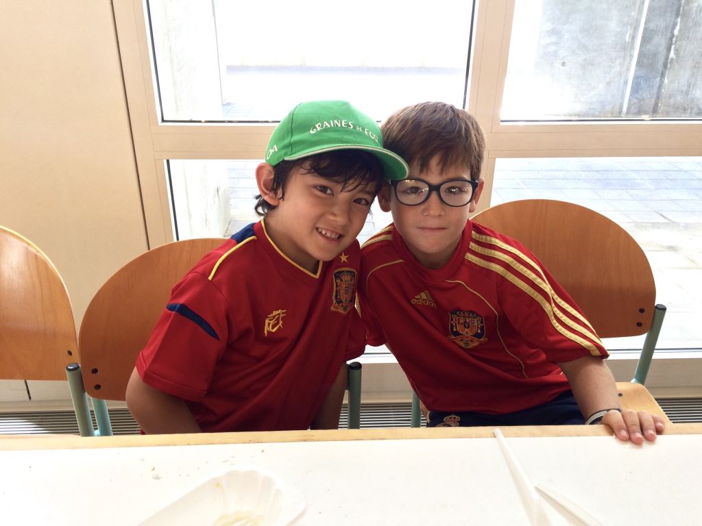 Village Camps International Summer Camp VDC Geneva 2016-08-12 https://www.villagecamps.com/journals_admin/images/1650-0445-IMG_8862.jpg