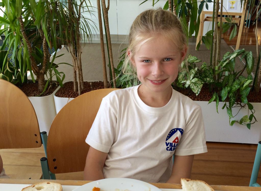 Village Camps International Summer Camp VDC Geneva 2016-08-12 https://www.villagecamps.com/journals_admin/images/1650-0903-IMG_8875.jpg