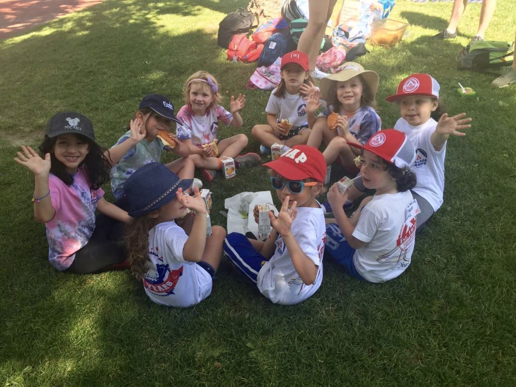 Village Camps International Summer Camp VDC Geneva 2016-08-12 https://www.villagecamps.com/journals_admin/images/1651-6162-IMG_9025.jpg