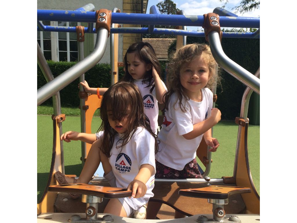 Village Camps International Summer Camp VDC Geneva 2016-08-12 https://www.villagecamps.com/journals_admin/images/1652-7744-IMG_9404.jpg