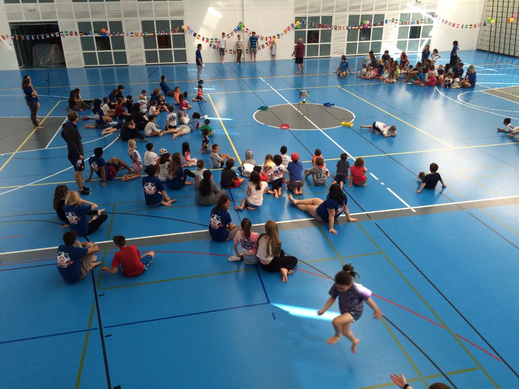 Village Camps International Summer Camp VDC Geneva 2016-08-12 https://www.villagecamps.com/journals_admin/images/1657-7192-IMG_0075.jpg