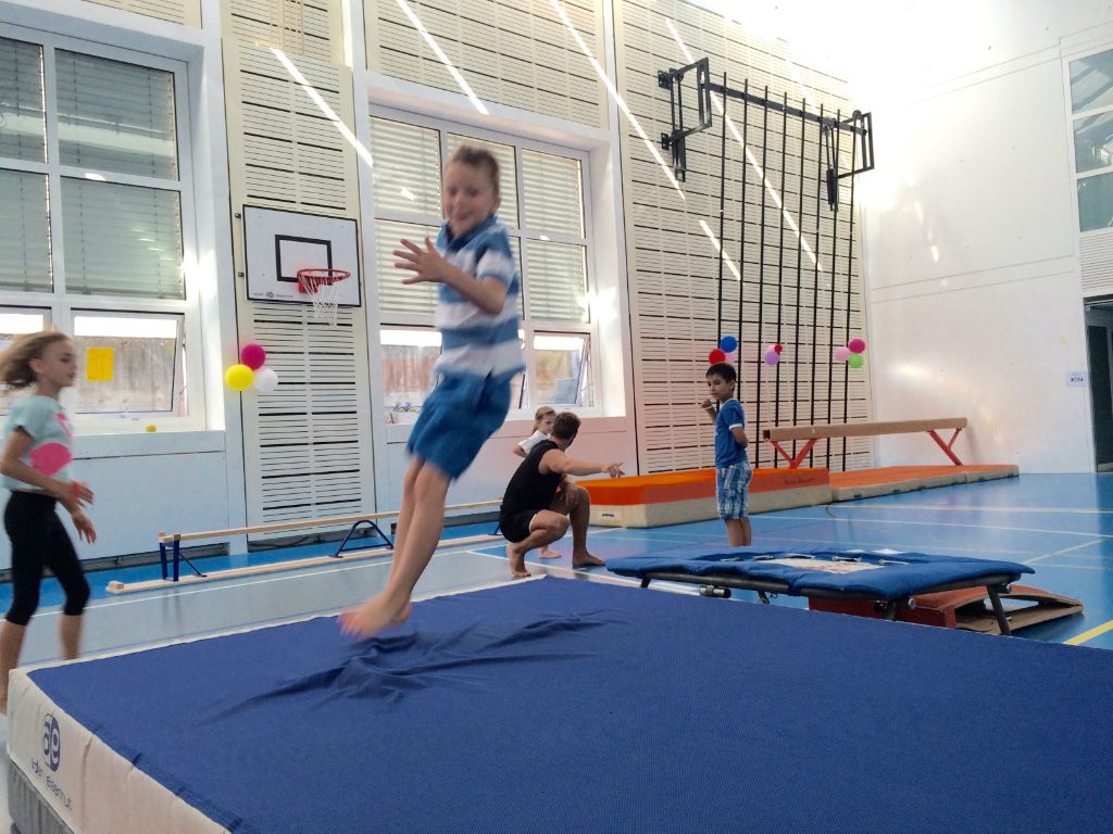 Village Camps International Summer Camp VDC Geneva 2016-08-12 https://www.villagecamps.com/journals_admin/images/1659-1806-IMG_0688.jpg