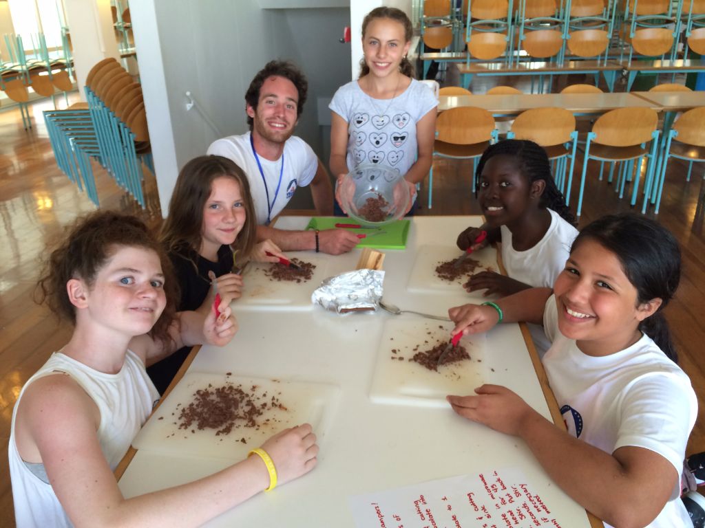 Village Camps International Summer Camp VDC Geneva 2016-08-12 https://www.villagecamps.com/journals_admin/images/1664-1741-IMG_2029.jpg