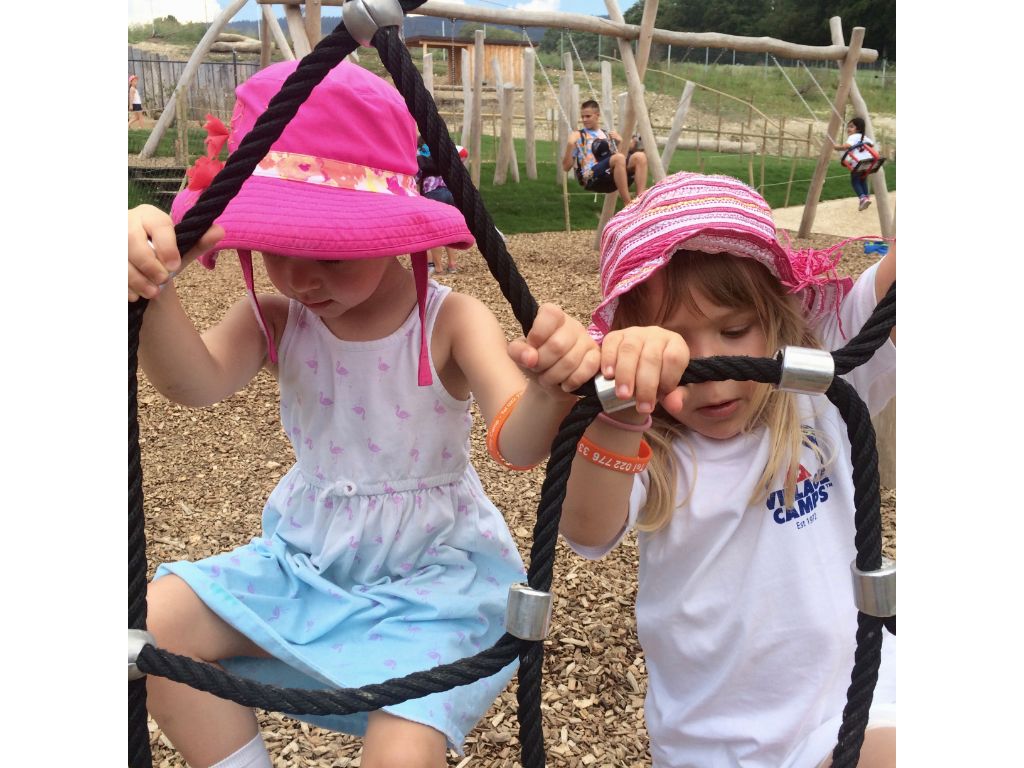 Village Camps International Summer Camp VDC Geneva 2016-08-12 https://www.villagecamps.com/journals_admin/images/1664-1742-IMG_0394.jpg