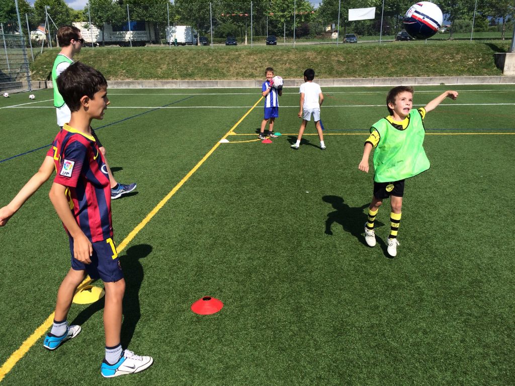 Village Camps International Summer Camp VDC Geneva 2016-08-12 https://www.villagecamps.com/journals_admin/images/1665-7891-IMG_2184.jpg