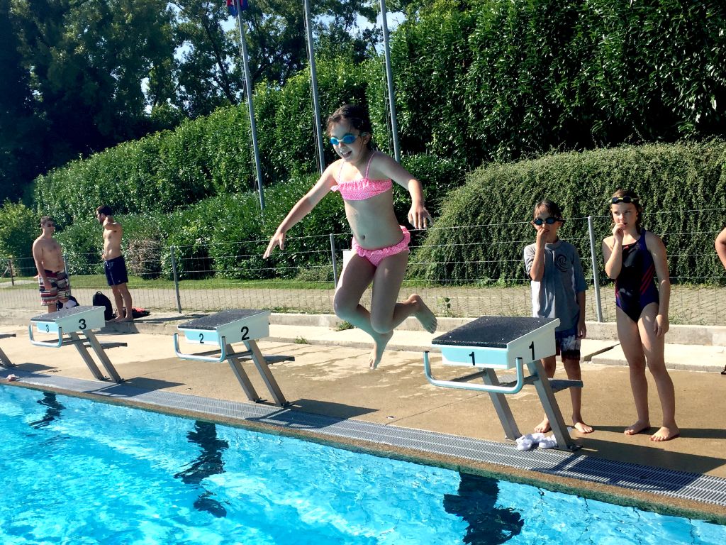 Village Camps International Summer Camp VDC Geneva 2016-08-12 https://www.villagecamps.com/journals_admin/images/1665-7892-IMG_6188.jpg