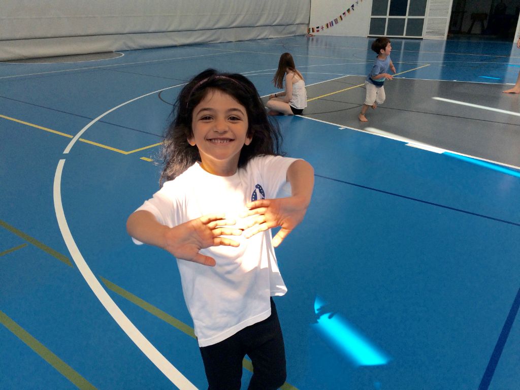 Village Camps International Summer Camp VDC Geneva 2016-08-12 https://www.villagecamps.com/journals_admin/images/1665-7894-IMG_2139.jpg