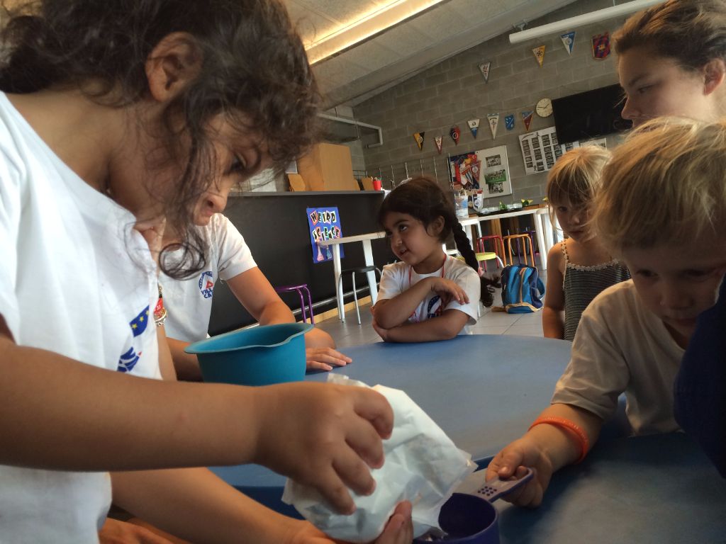 Village Camps International Summer Camp VDC Geneva 2016-08-12 https://www.villagecamps.com/journals_admin/images/1666-0028-IMG_0514.jpg