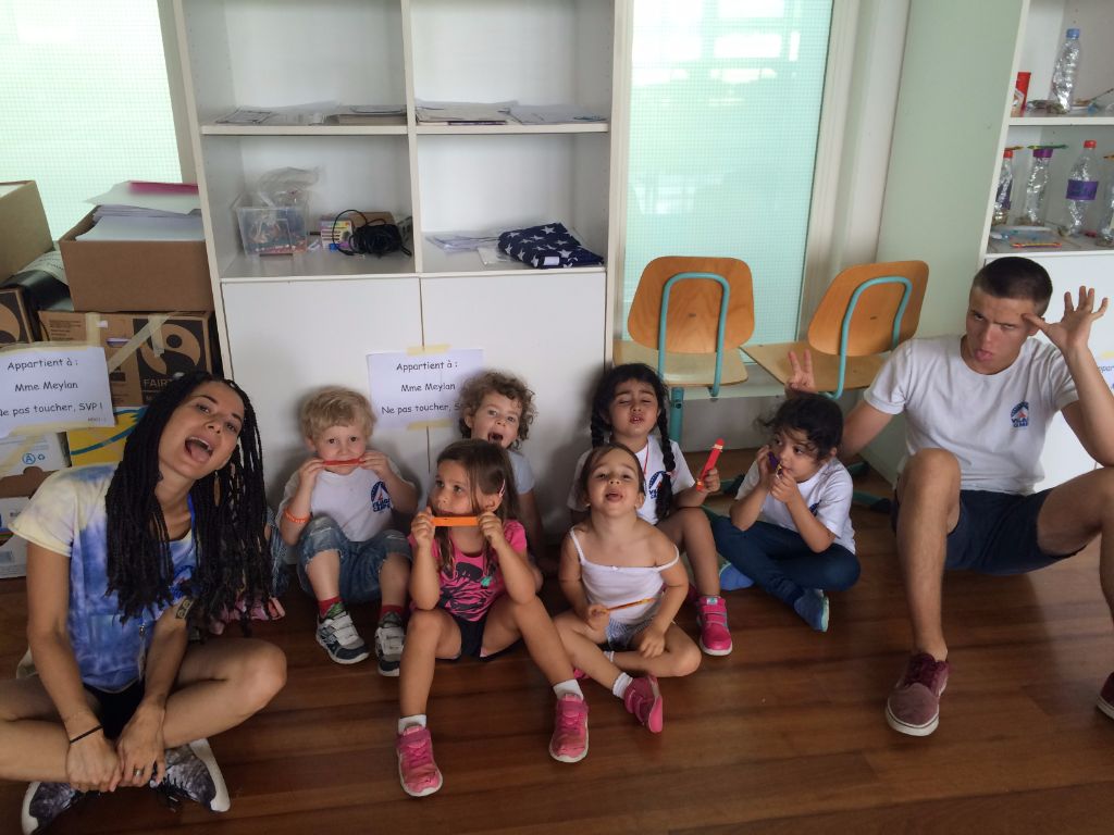 Village Camps International Summer Camp VDC Geneva 2016-08-12 https://www.villagecamps.com/journals_admin/images/1666-0029-IMG_0505.jpg