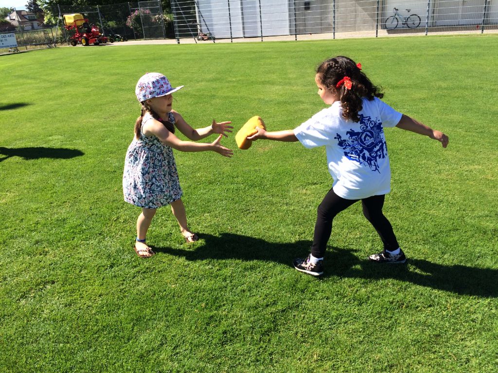 Village Camps International Summer Camp VDC Geneva 2016-08-12 https://www.villagecamps.com/journals_admin/images/1667-5187-IMG_2821.jpg