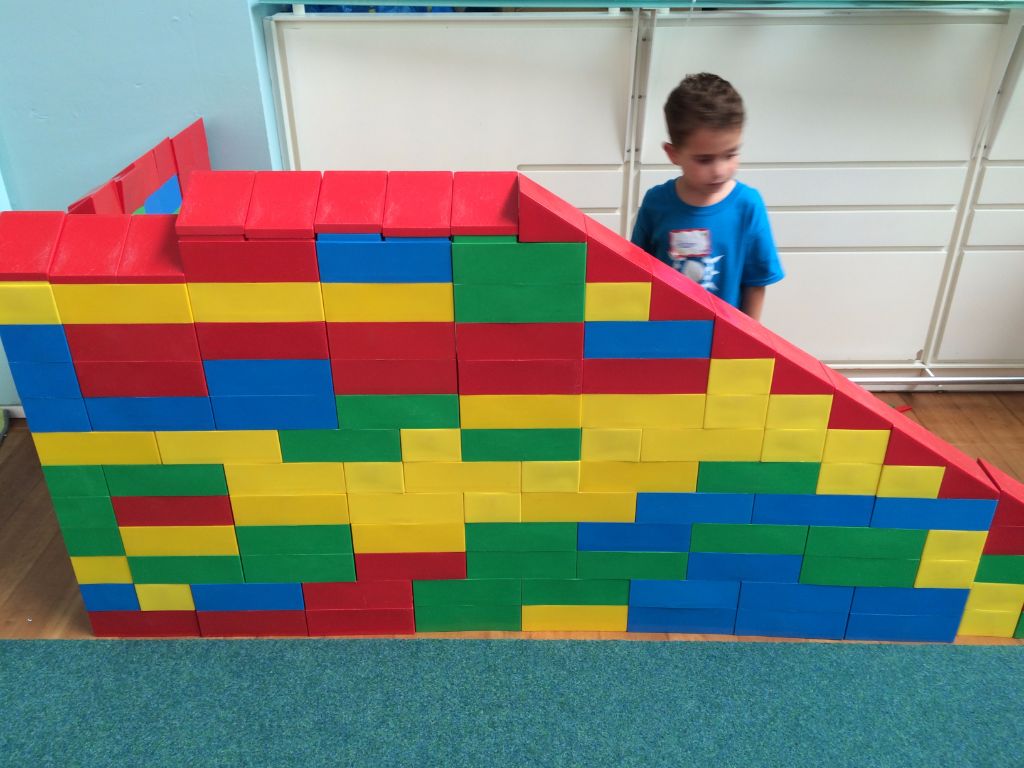 Village Camps International Summer Camp VDC Geneva 2016-08-12 https://www.villagecamps.com/journals_admin/images/1668-0619-IMG_3393.jpg