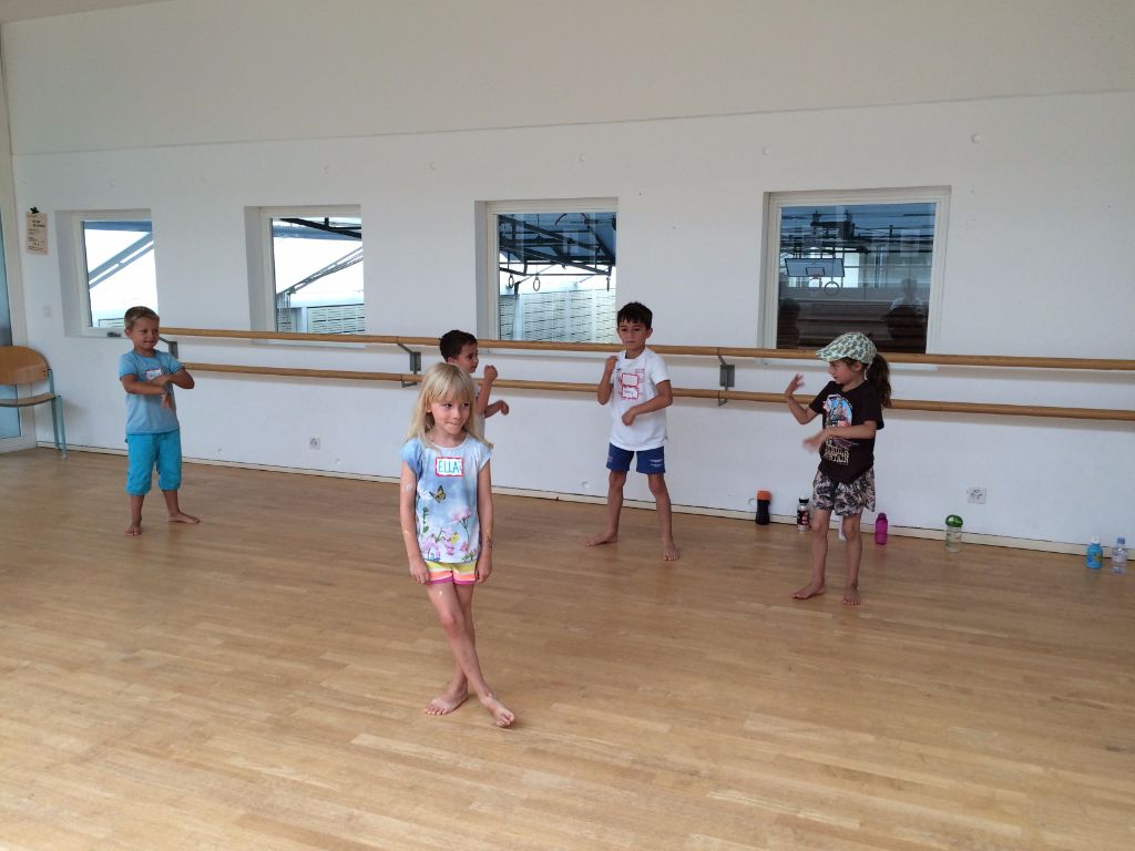 Village Camps International Summer Camp VDC Geneva 2016-08-12 https://www.villagecamps.com/journals_admin/images/1669-1696-IMG_3520.jpg