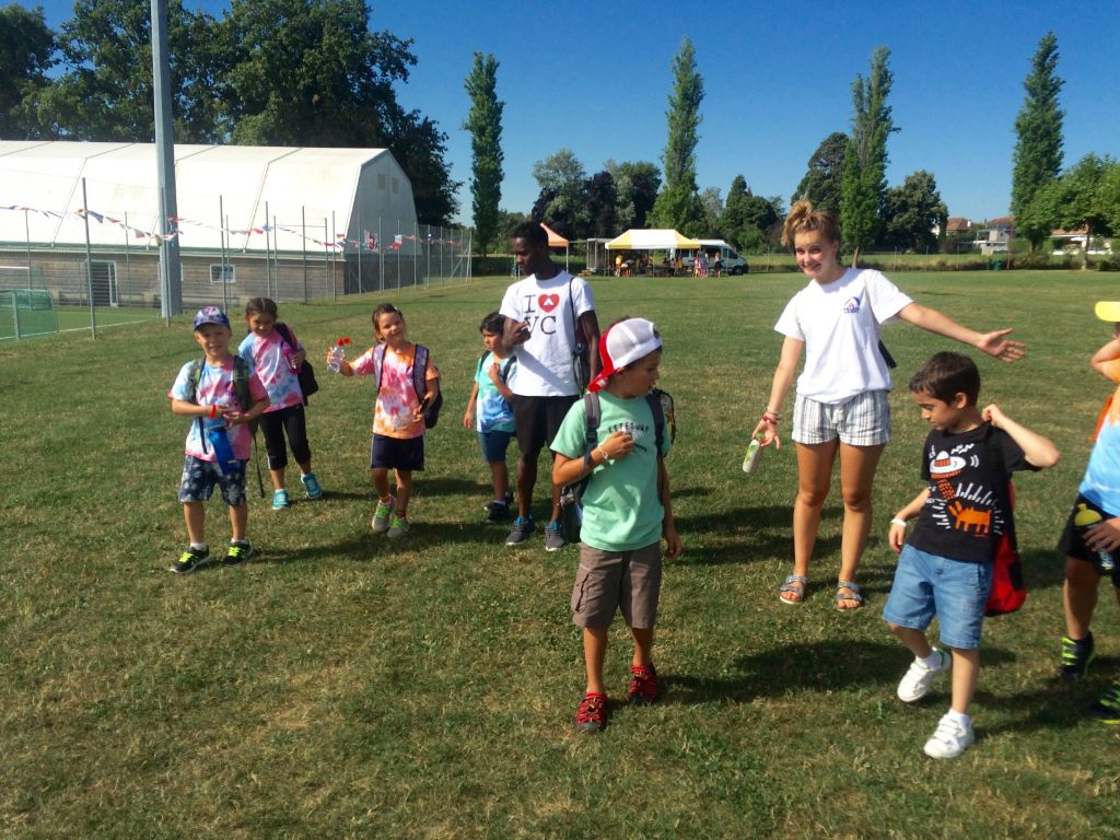 Village Camps International Summer Camp VDC Geneva 2016-08-12 https://www.villagecamps.com/journals_admin/images/1670-7449-IMG_3616.jpg