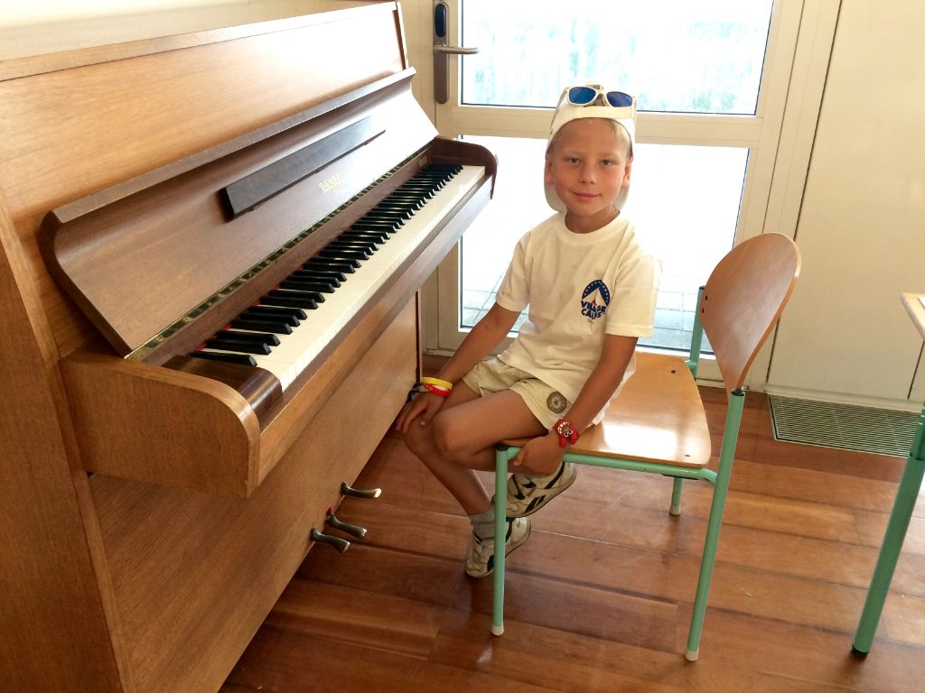 Village Camps International Summer Camp VDC Geneva 2016-08-12 https://www.villagecamps.com/journals_admin/images/1670-7452-IMG_3587.jpg