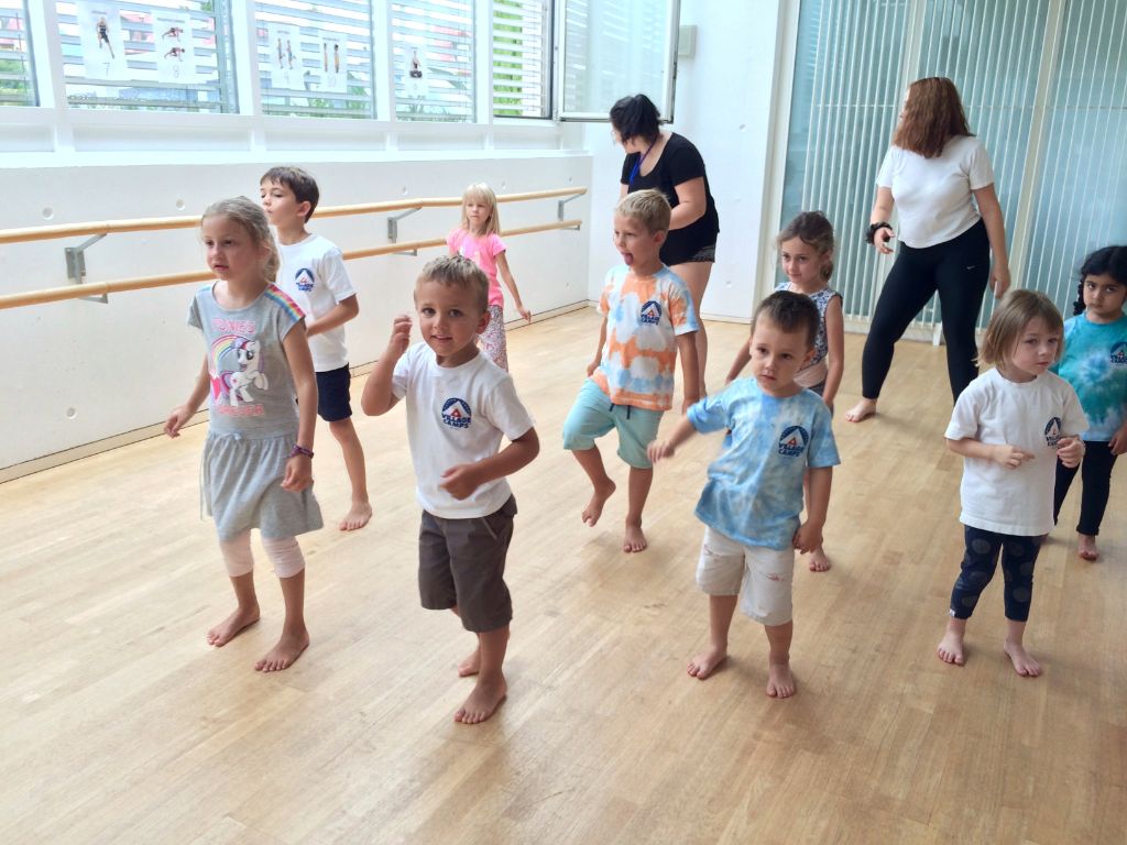 Village Camps International Summer Camp VDC Geneva 2016-08-12 https://www.villagecamps.com/journals_admin/images/1672-5301-IMG_4035.jpg