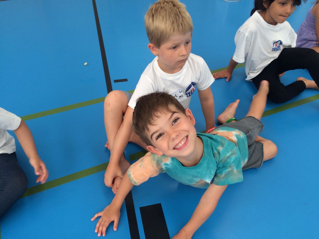 Village Camps International Summer Camp VDC Geneva 2016-08-12 https://www.villagecamps.com/journals_admin/images/1673-6219-IMG_4396.jpg