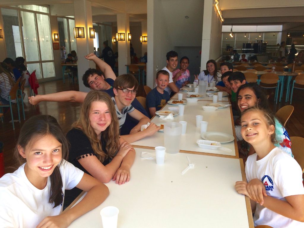 Village Camps International Summer Camp VDC Geneva 2016-08-12 https://www.villagecamps.com/journals_admin/images/1676-2064-IMG_5065.jpg