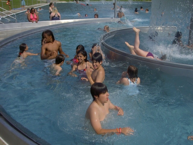 Village Camps International Summer Camp VDC Geneva 2016-08-12 https://www.villagecamps.com/journals_admin/images/313-1-PICT7075.jpg