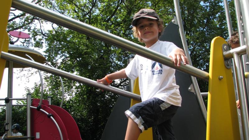 Village Camps International Summer Camp VDC Geneva 2016-08-12 https://www.villagecamps.com/journals_admin/images/455-34-IMG_6595_800x449.jpg