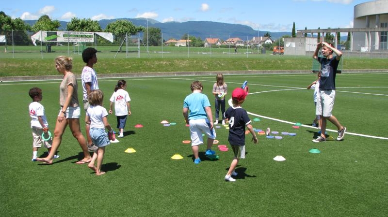 Village Camps International Summer Camp VDC Geneva 2016-08-12 https://www.villagecamps.com/journals_admin/images/455-34-IMG_6617_800x449.jpg