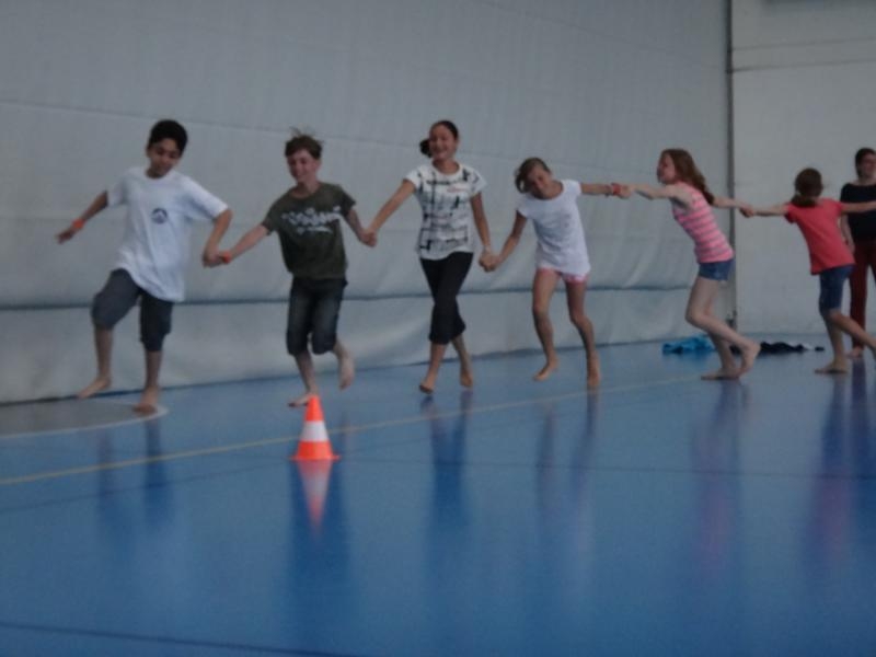 Village Camps International Summer Camp VDC Geneva 2016-08-12 https://www.villagecamps.com/journals_admin/images/456-34-DSC01148_800x600.jpg