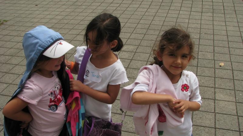 Village Camps International Summer Camp VDC Geneva 2016-08-12 https://www.villagecamps.com/journals_admin/images/457-34-IMG_6739_800x449.jpg