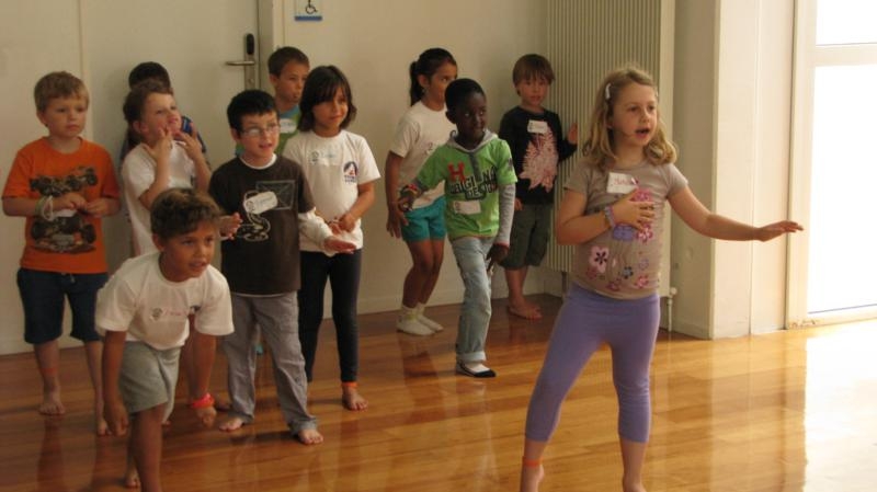 Village Camps International Summer Camp VDC Geneva 2016-08-12 https://www.villagecamps.com/journals_admin/images/457-34-IMG_6748_800x449.jpg