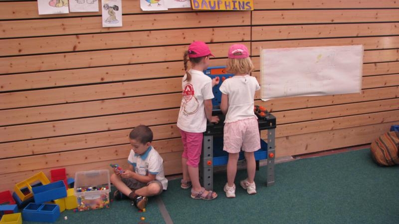 Village Camps International Summer Camp VDC Geneva 2016-08-12 https://www.villagecamps.com/journals_admin/images/459--IMG_6969_800x449.jpg