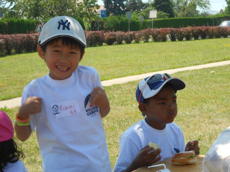 Village Camps International Summer Camp VDC Geneva 2016-08-12 https://www.villagecamps.com/journals_admin/images/567-34-DSCN0793_800x600.jpg