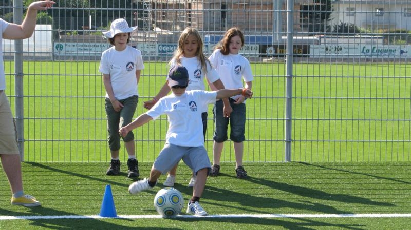 Village Camps International Summer Camp VDC Geneva 2016-08-12 https://www.villagecamps.com/journals_admin/images/567-34-IMG_7875_800x449.jpg