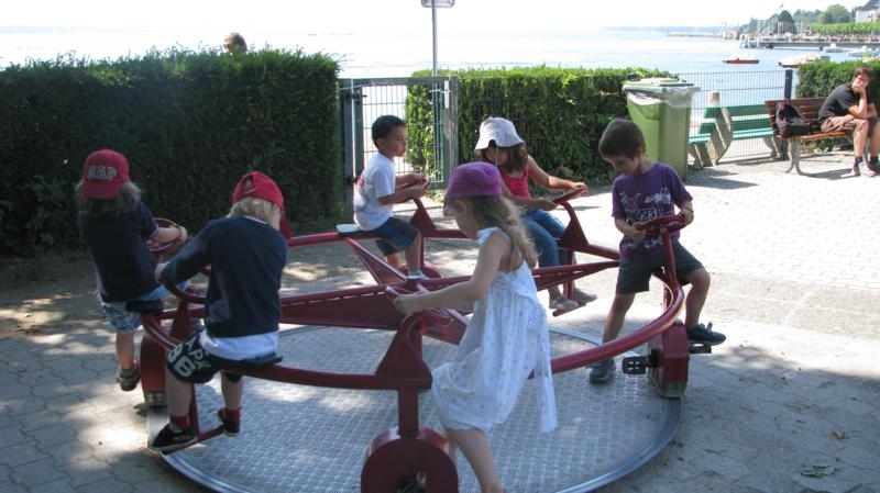 Village Camps International Summer Camp VDC Geneva 2016-08-12 https://www.villagecamps.com/journals_admin/images/567-34-IMG_7959_800x449.jpg Village Camps International Summer Camp VDC Geneva 2016-08-12 https://www.villagecamps.com/journals_admin/images/567-34-IMG_7959_800x449.jpg