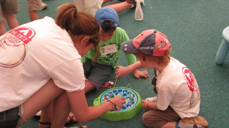 Village Camps International Summer Camp VDC Geneva 2016-08-12 https://www.villagecamps.com/journals_admin/images/568-34-IMG_8015_800x449.jpg