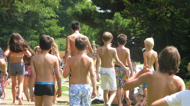 Village Camps International Summer Camp VDC Geneva 2016-08-12 https://www.villagecamps.com/journals_admin/images/570-34-IMG_8524_800x449.jpg